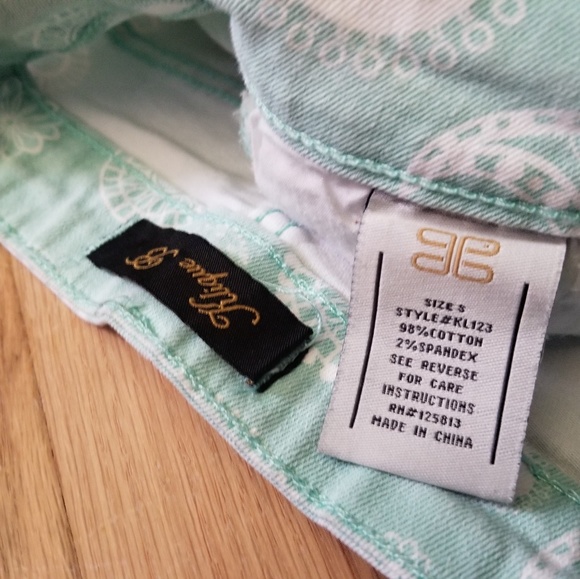 Klique B shorts small - Picture 4 of 7